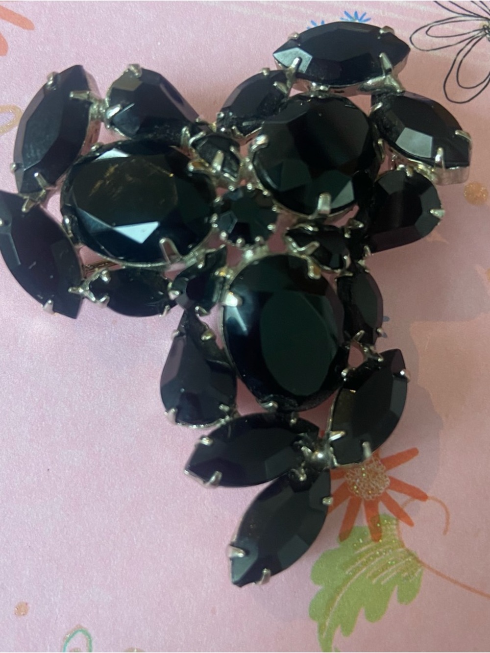 Vintage Weiss Elegant Black Crystal Cluster Brooch – Branded 1950’s or so